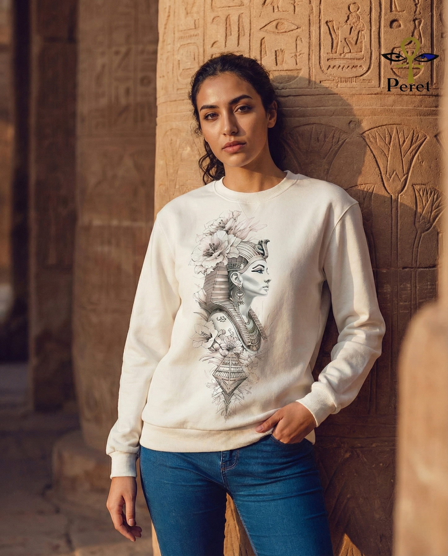 Queen Nefertiti Bloom - Crew Neck Sweatshirt